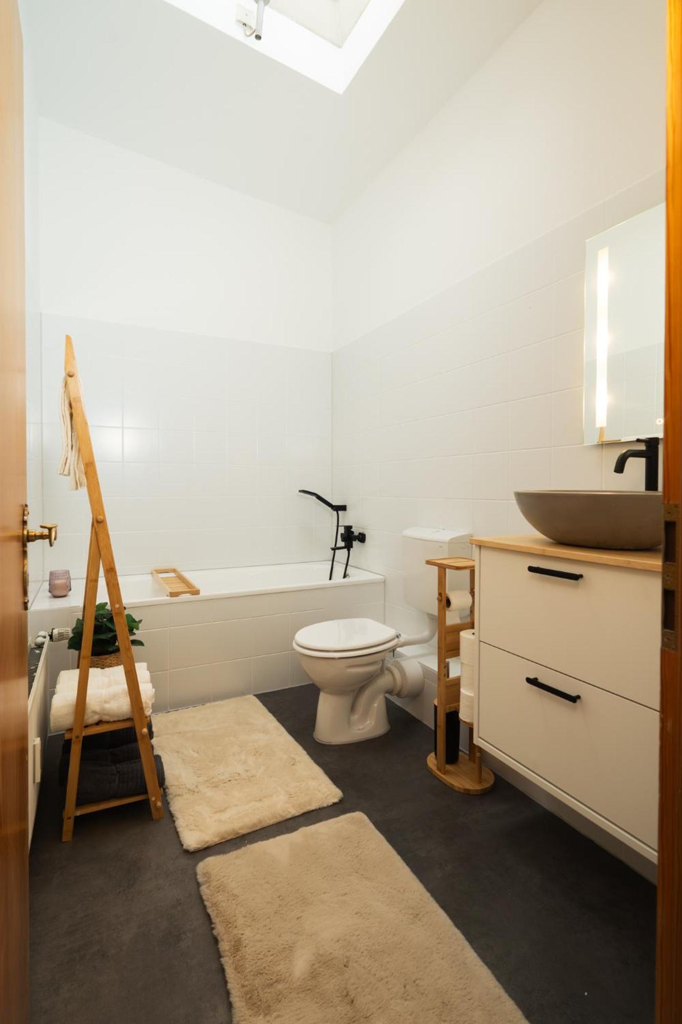 Staywell - Lichtdurchflutetes Apartment Mit Terasse เบอร์ลิน ภายนอก รูปภาพ